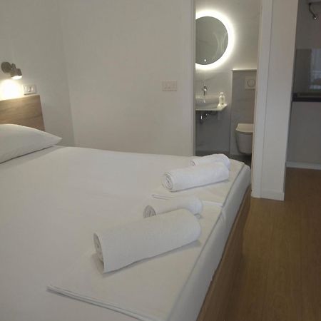 Apartmani Макарска Екстериор снимка