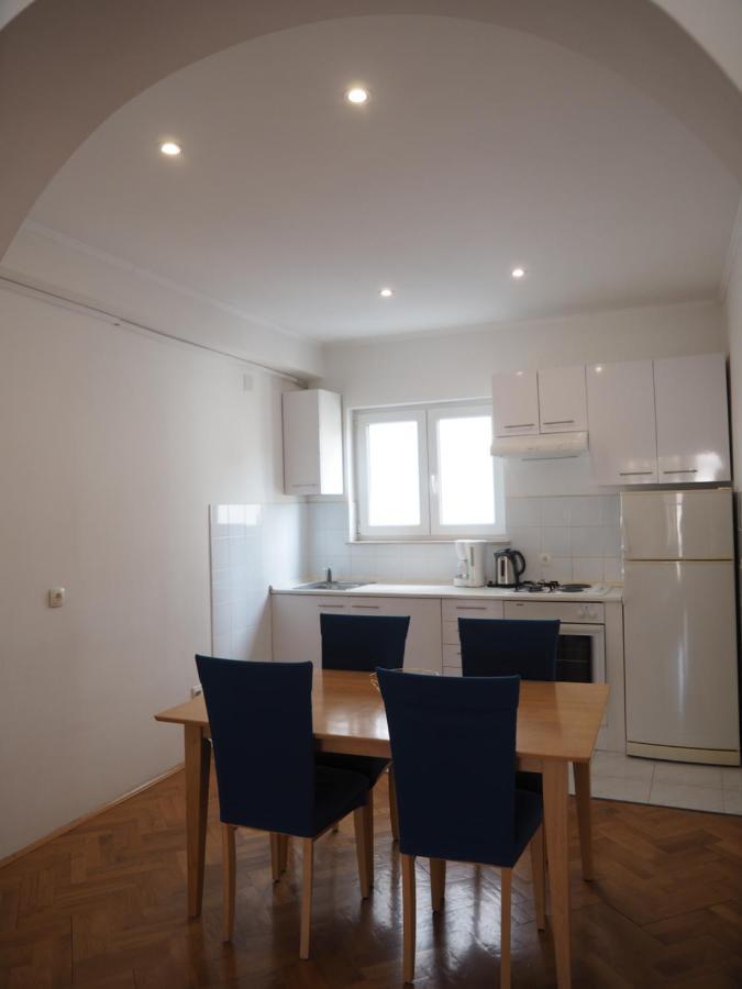 Apartmani Макарска Екстериор снимка