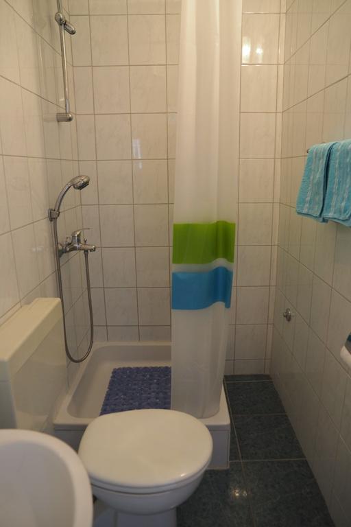 Apartmani Макарска Екстериор снимка