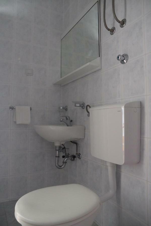Apartmani Макарска Екстериор снимка